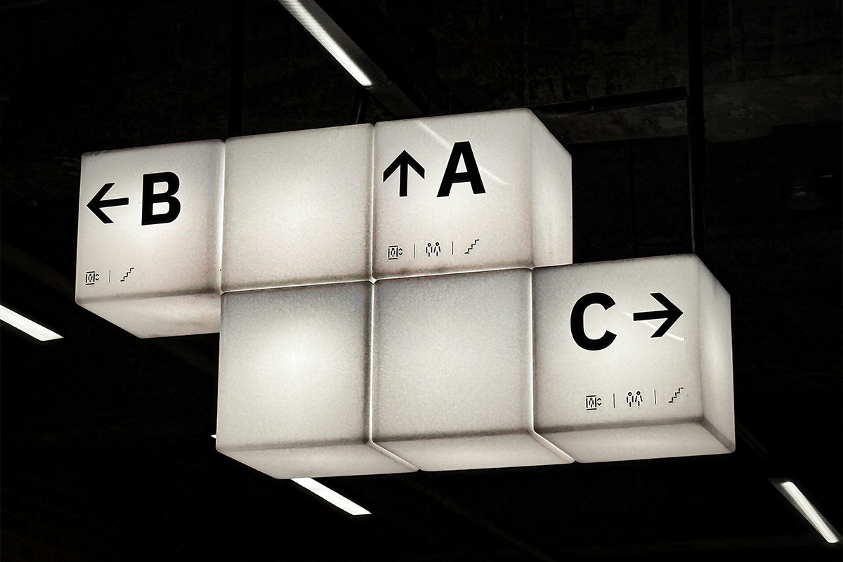 code-graphique-1200x800-agence-studios-communication-spécialiste-en-signalétique-02