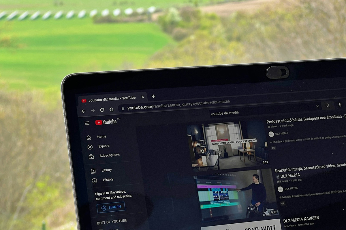 code-graphique-1200x800-agence-studios-communication-vidéo-réseaux-sociaux-01